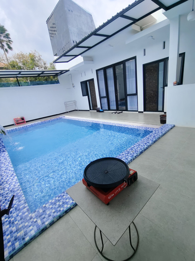 Sport & Beauty 1, Villa Birafa, Malang