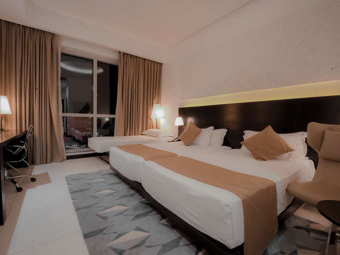 Bedroom 3, Orion City Hotel, Colombo