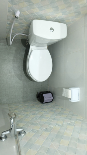 Bathroom 3, Hotel Kili Suci by Simply Homy, Yogyakarta