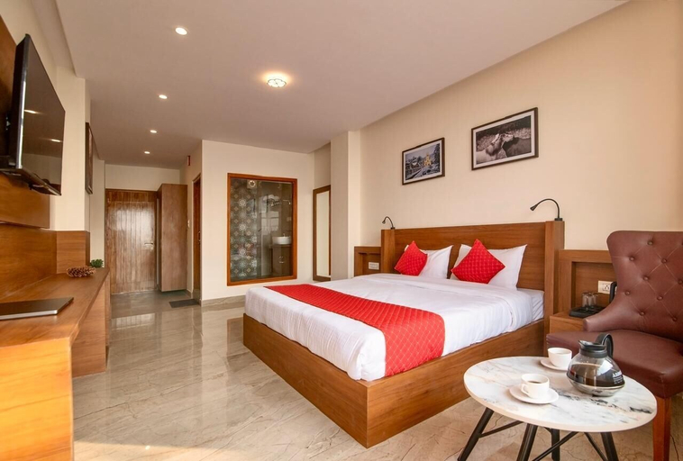 Bedroom 2, Shimla Inn, Shimla
