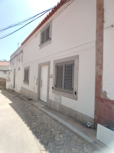 Room 2, 2 Floors Home Near Carvoeiro Slidesplash, Lagoa