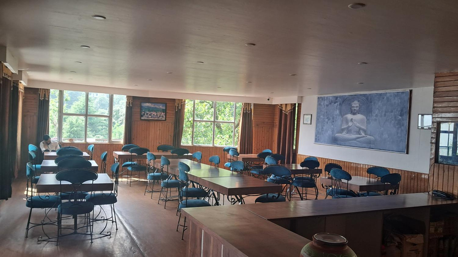 Food & Drinks, Hotel President pure vegetarian Dalhousie, Chamba