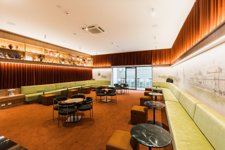 Food & Drinks 4, Statesman Hotel, Canberra
