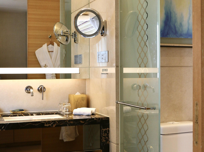 Bathroom 21