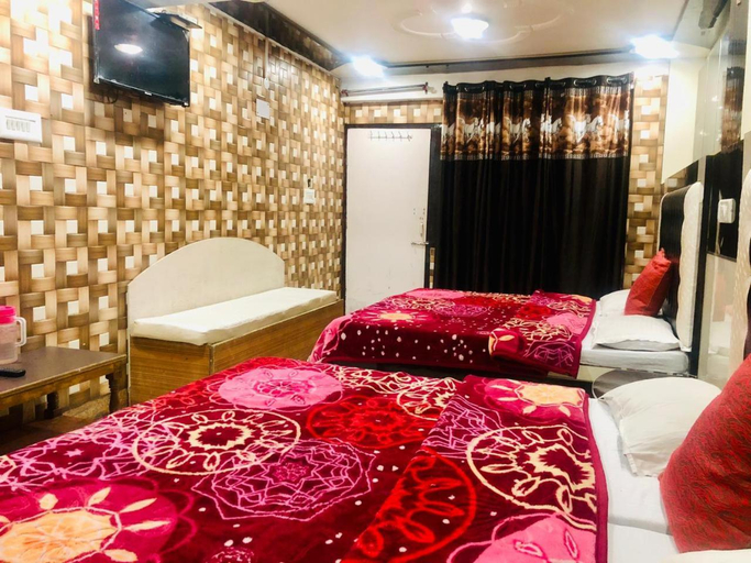 4, hotel suntez, Nainital