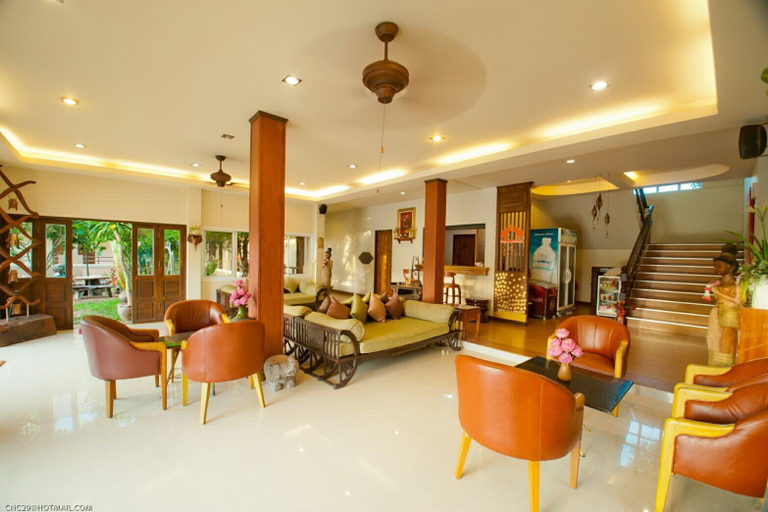 Food & Drinks 4, Fahluang Residence, Muang Phichit
