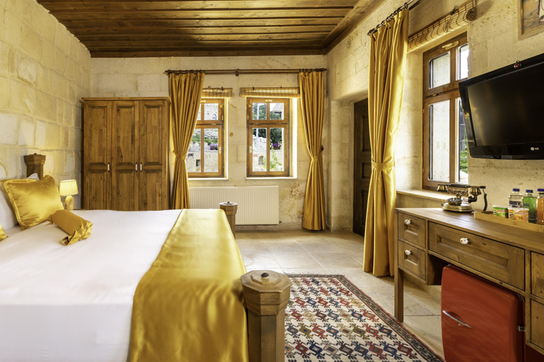 Bedroom 4, Helen Cave Suites, Nevşehir