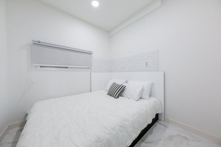 Bedroom 3, Pool Villa 1-2 Pension, Pohang