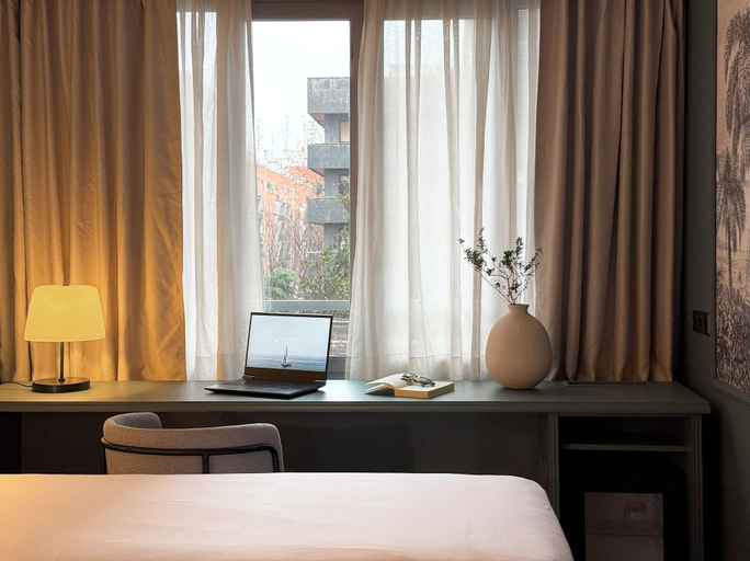Bedroom 4, BYPILLOW Castellana, Madrid