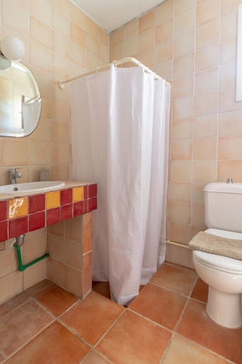 Bathroom 3, PROPERSTAY 102 - Jade by the Sea Villa, Central Macedonia