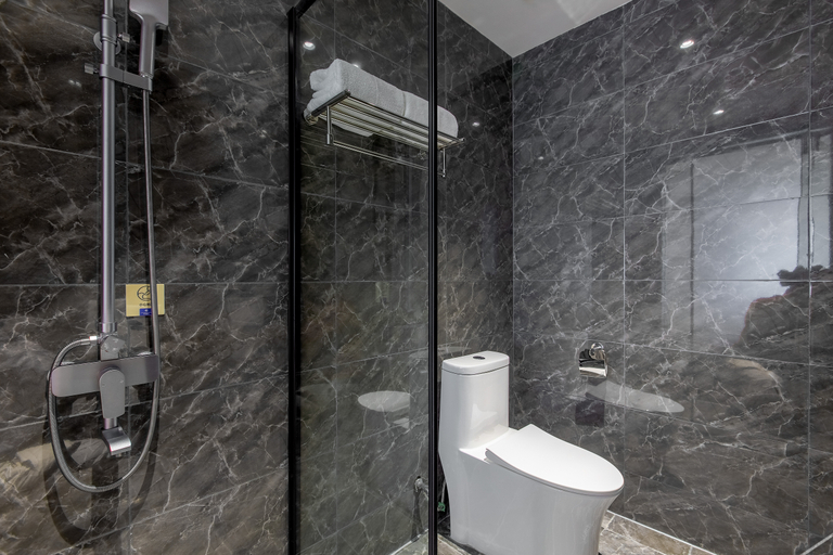 Bathroom 3, Starway Hotel Yining Wanrong Plaza, Ili Kazakh