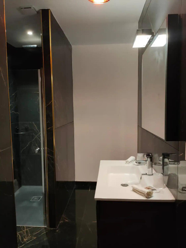 4, Maison privee provencale, Gard
