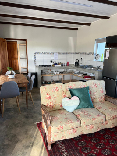 Others 3, Lamb’s Inn, Overberg