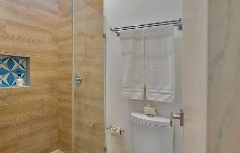 Bathroom 4, Spacious Great Located Amazing Terrace, Cozumel