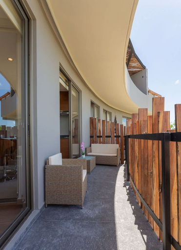 Room 3, 1 Br w Park Views in Condo w Gym Sauna Steam, Cozumel