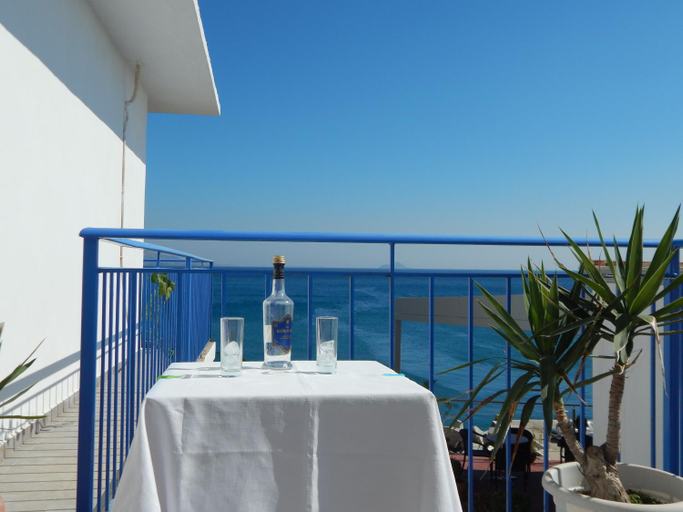 Others 4, Akti Pension, North Aegean