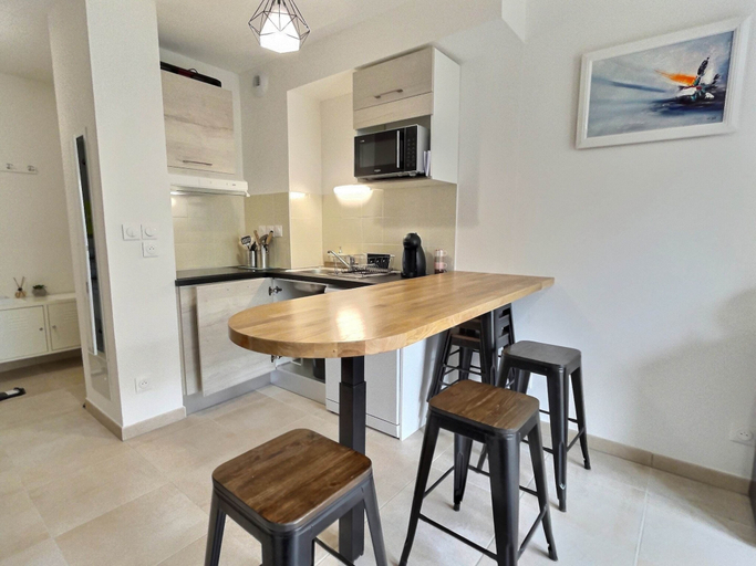 Private kitchen, Maisonette Near Valras-plage Beach, Hérault