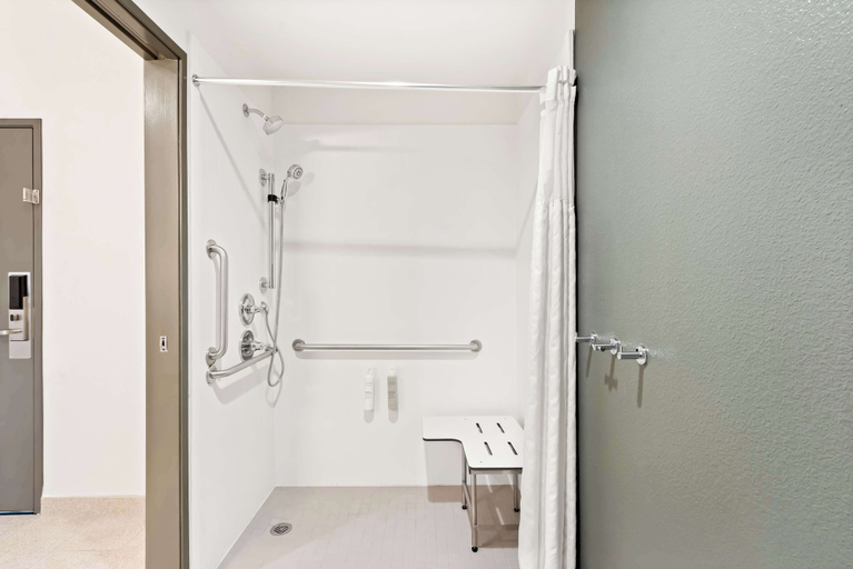 Bathroom 5, Spark by Hilton Fountain Hills Scottsdale, Maricopa