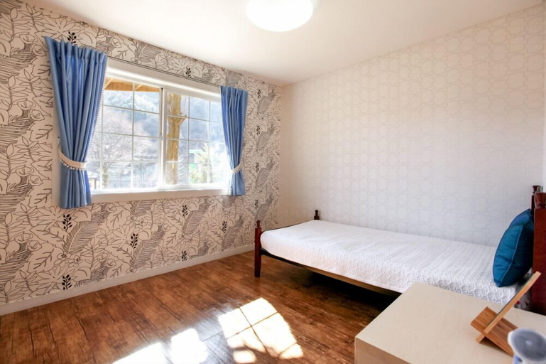 Bedroom 21