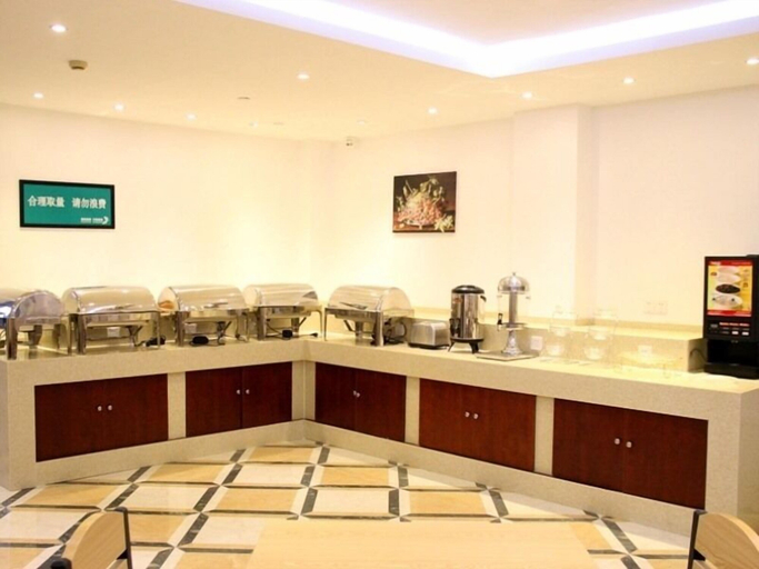 Food & Drinks 5, Greentree Inn Shanghai Jinxiu Road Business Hotel, Shanghai