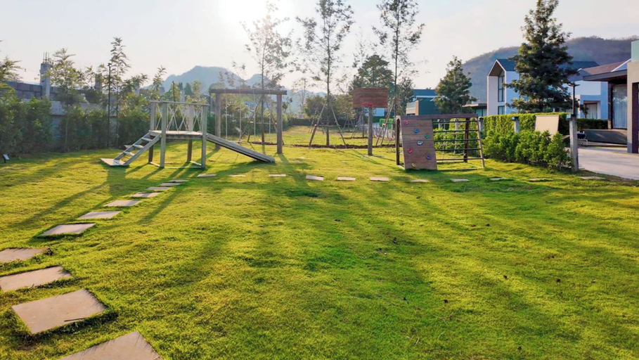 Others 5, 8 Valley KhaoYai, Pak Chong