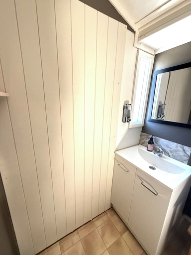 Bathroom 5