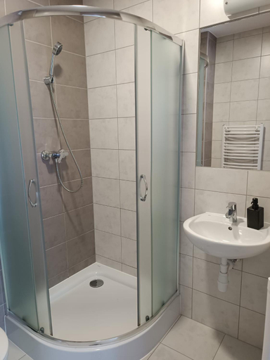 Bathroom 2, Tatrzanska Przystan, Tatra