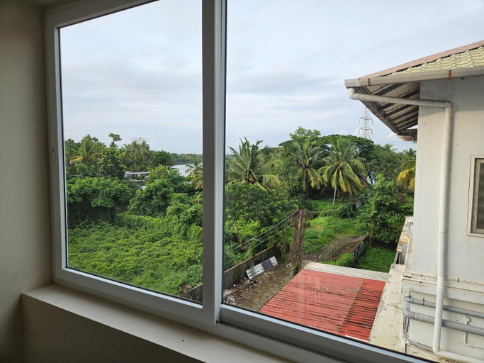 Others 2, Olive Residence, Near Lakeshore Hospital, Ernakulam