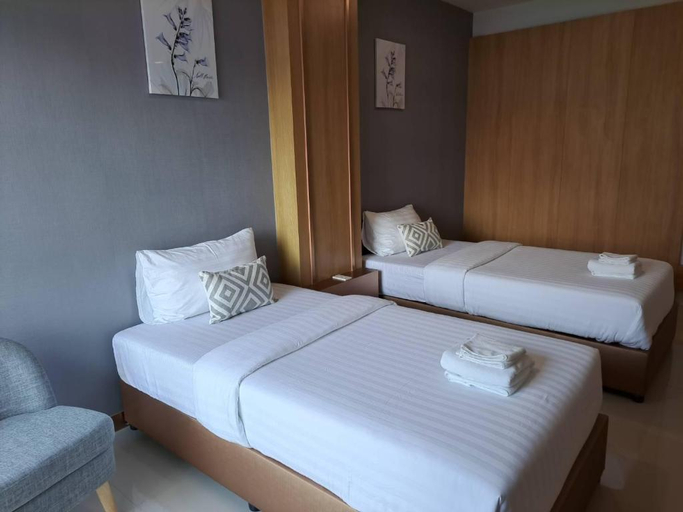 Bedroom 13