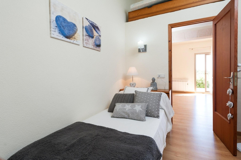 Bedroom 4, Conchita in Sencelles, Baleares