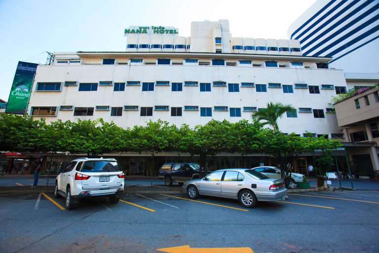 Others 1, Nana Hotel, Khlong Toey
