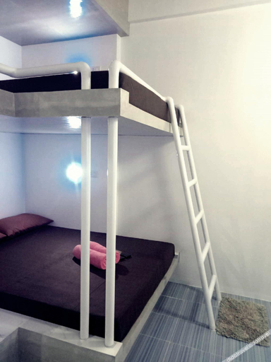 Bedroom 2, SHIP MARIA, Puerto Galera