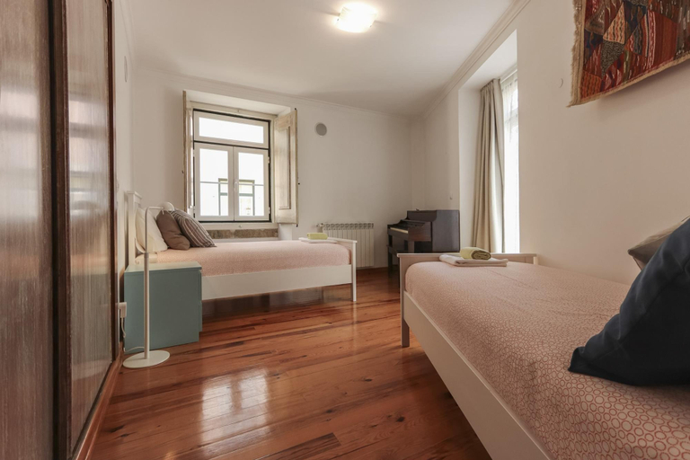 Room 4, Grand Parliament Duplex by Homing, Lisbon