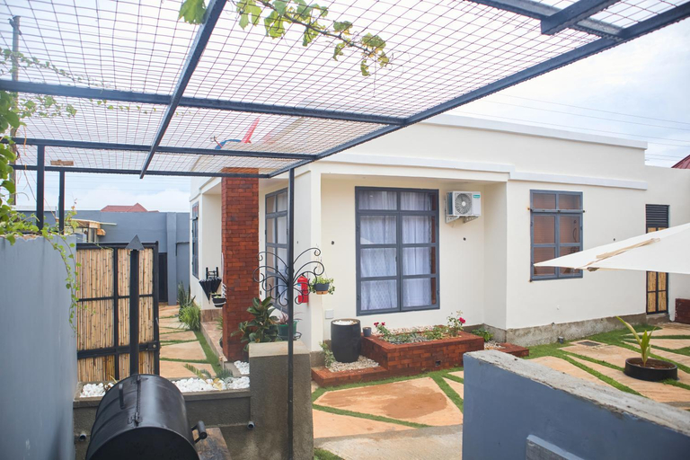 Others 4, San pedro Apartments, Dodoma Urban