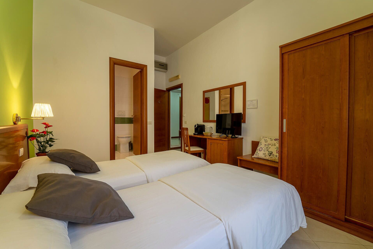 Bedroom 4, Il Passetto, Rome