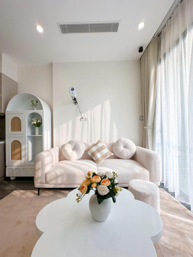 Bedroom 12