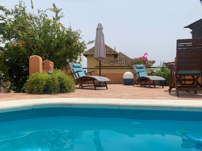 Others 5, Apartamento con jacuzzi y terraza con opcion a Piscina Privada, Granada