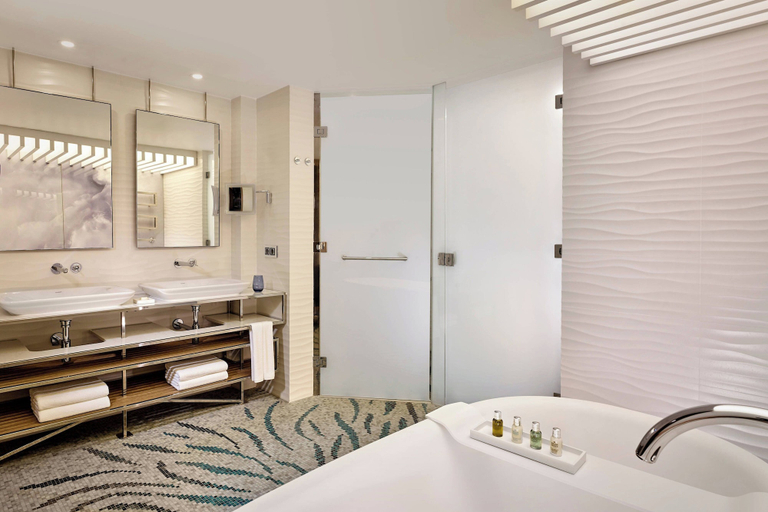 Bathroom 5, Autograph Collection Paragraph Resort & Spa Shekvetili, Ozurgeti