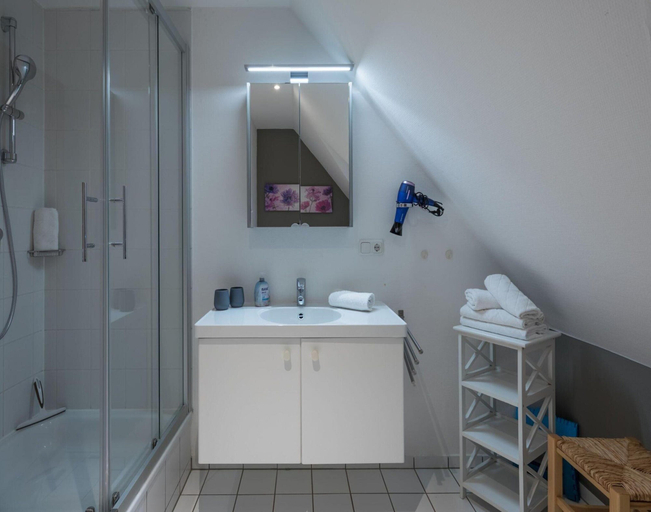 Bathroom 5, Ferienwohnung Direkt am Deich in St.peter-ording, Nordfriesland