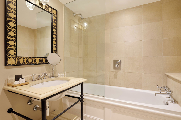 Bathroom 3, Roseate House London, London