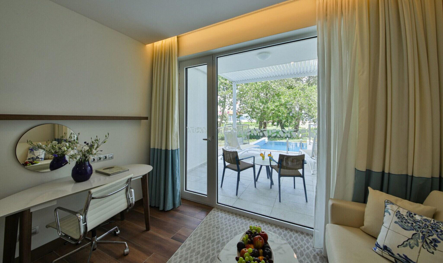 Bedroom 3, Maritim Hotel Paradise Blue, Balchik