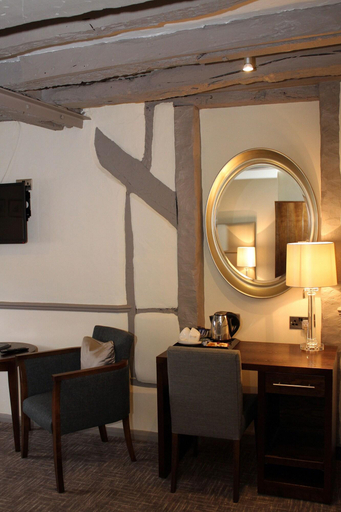Bedroom 3, The Legacy Rose And Crown, Wiltshire
