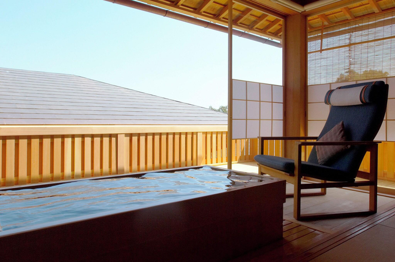 Sport & Beauty 2, Teiennoyado Sekitei, Hatsukaichi