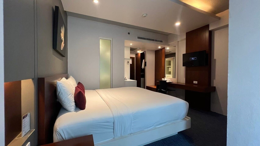 Bedroom 12
