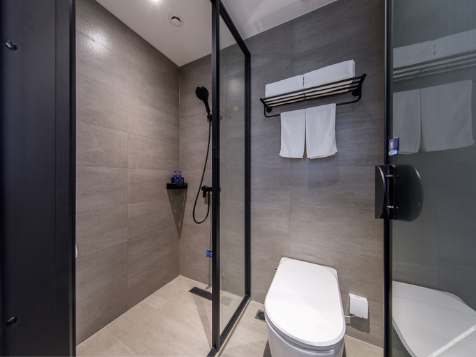 Bathroom 3, Hanting Hotel Beijing Fangshan Zhangyang Subway Station, Beijing