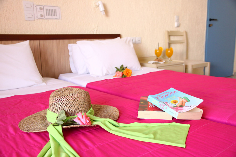 Bedroom 4, Hotel Triton, Crete