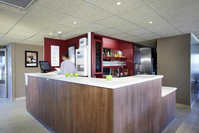 Public Area 2, Campanile Montbeliard - Sochaux, Doubs