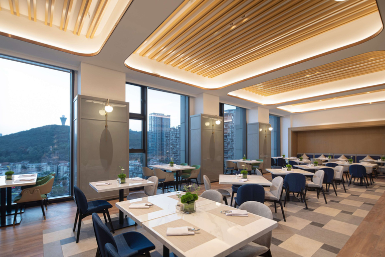 Food & Drinks 4, Hilton Garden Inn Xiamen Bailuzhou Park, Xiamen