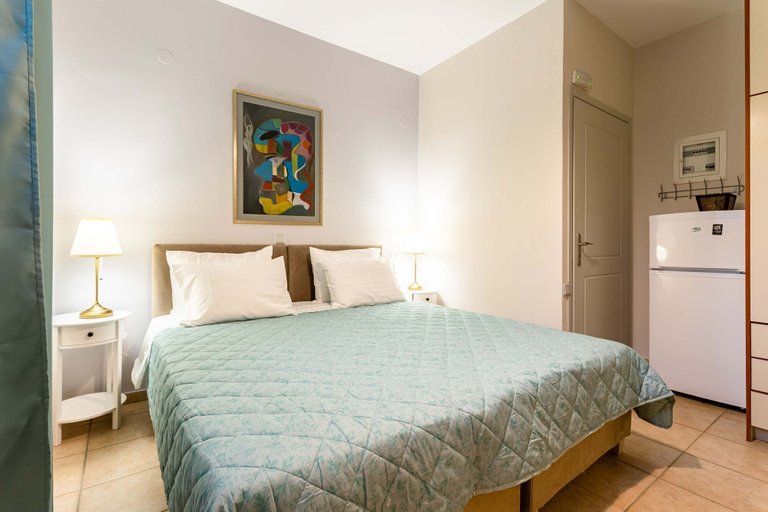 Room 2, Kitries Summer Getaway - Eden Seaside Suite, Peloponnese