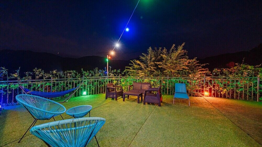 Others 4, Sunny Hill Pension, Gapyeong